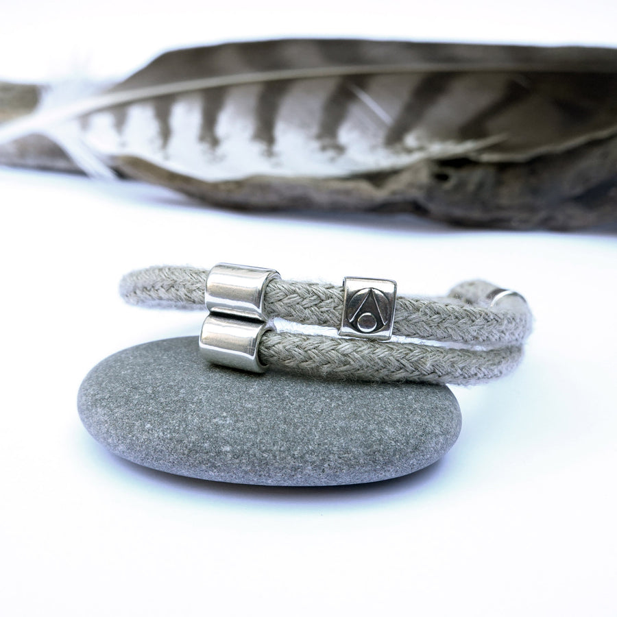 Adjustable Hemp Rope Bracelet for Men · ARTHUS · Forest